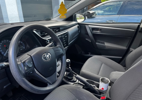 Toyota Corolla cena 50000 przebieg: 74000, rok produkcji 2018 z Kock małe 254